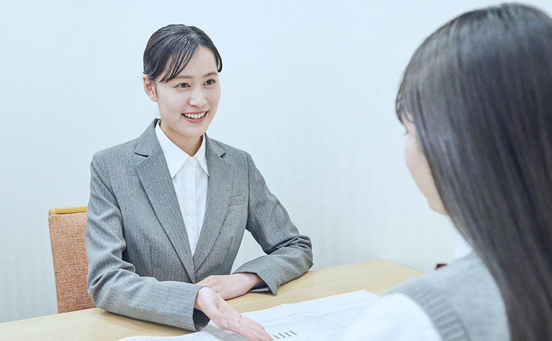 受験までのカリキュラム年間・月間の学習を生徒と計画