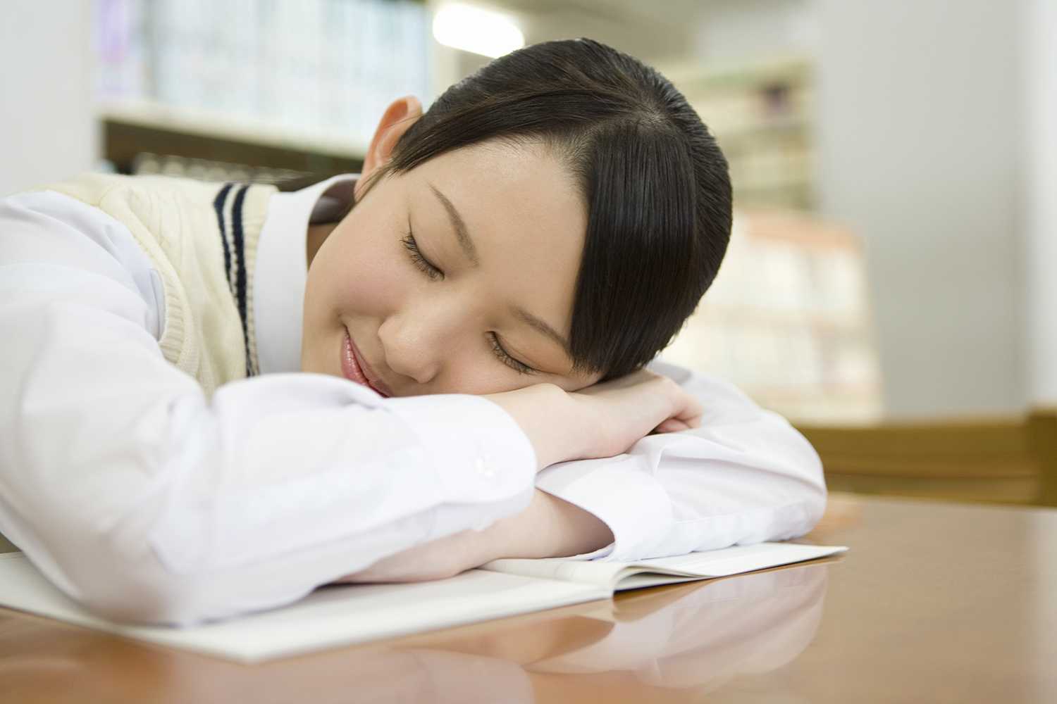 授業 中 眠い